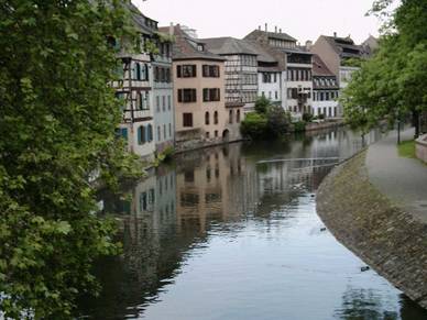 Kanal durch Straßburg, Französisch Sprachreisen für Erwachsene