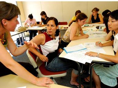 Betreuung im Unterricht, Französisch Sprachschule in Brest