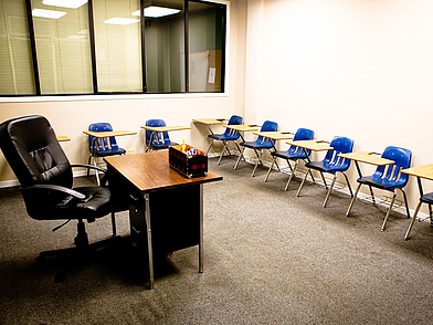 Klassenzimmer für Englischkurse an der LSI Sprachschule in Berkeley