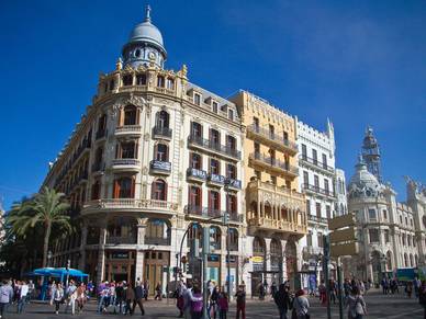 Architektur von Valencia, Spanisch Sprachreisen für Erwachsene