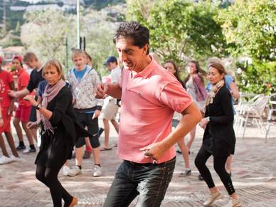 Tanzkurs der Sprachschule, Spanisch Sprachreisen für Erwachsene Málaga