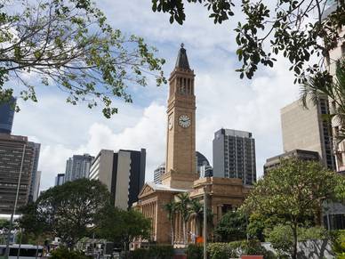 King George Square in Brisbane - Australien Sprachreisen für Erwachsene