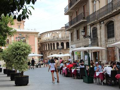 Altstadt von Valencia, Spanisch Sprachreisen für Erwachsene