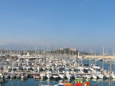 Blick über den Hafen, Schülersprachreisen Französisch Antibes
