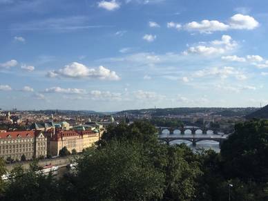 Blick über Prag, Tschechisch Sprachreisen für Erwachsene
