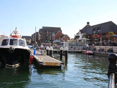 Hafen von Eastbourne, Englisch Sprachreisen für Erwachsene