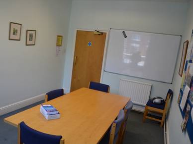 Kleiner Unterrichtsraum, Business Englisch Sprachschule Chester