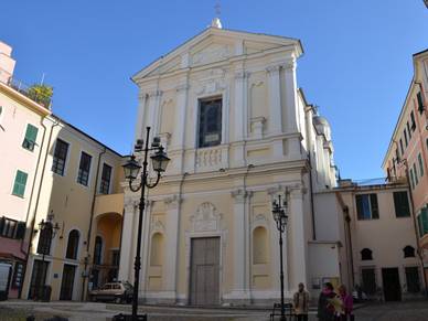 Kirche in San Remo, Italienisch Sprachreisen für Erwachsene
