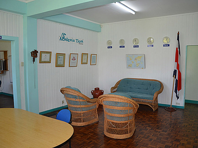 Gemeinschaftsraum der Sprachschule Coronado, Sprachreisen Costa Rica für Erwachsene