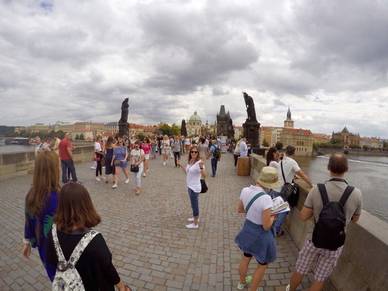 Kalrsbrücke Prag, Tschechisch Sprachreisen für Erwachsene