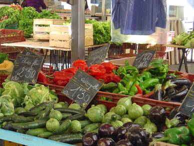 Bauernmarkt in Aix-en-Provence, Französisch Sprachreisen für Erwachsene