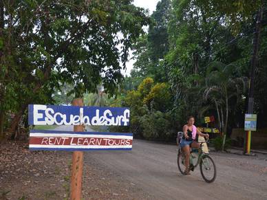 Sportlich unterwegs in Playa Jacó, Spanisch Sprachreisen für Erwachsene Costa Rica