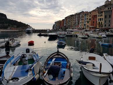 Hafen von Sestri Levante, Italienisch Sprachreisen für Erwachsene