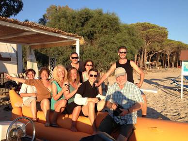 Banana Boot fahren, Italienisch Sprachschule Sardinien Alghero