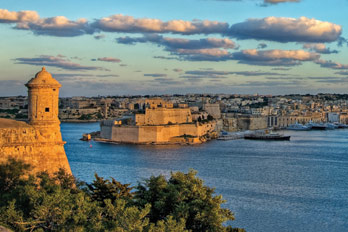 Englisch Sprachreisen beim Lehrer auf Malta für Erwachsene mit DIALOG