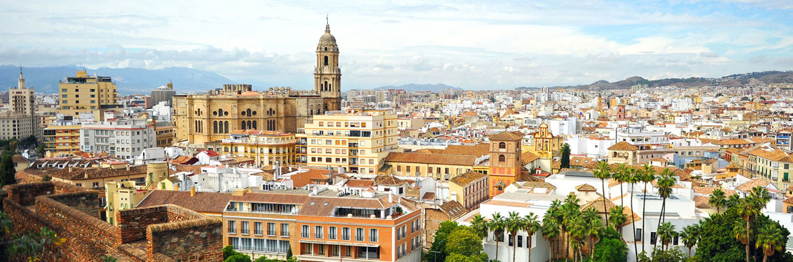Malaga Zentrum Sprachreise Spanien - Spanisch für Erwachsene | DIALOG ...